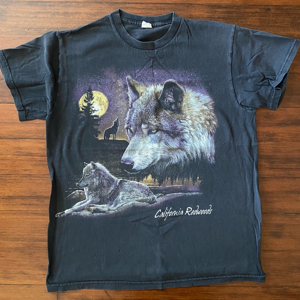 Vintage Wolf Tee